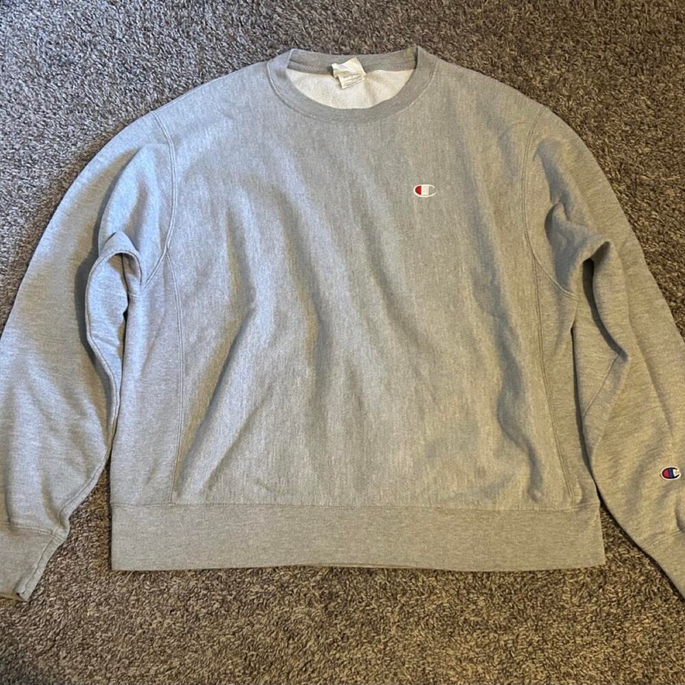 Gray champion sweatshirt l w215